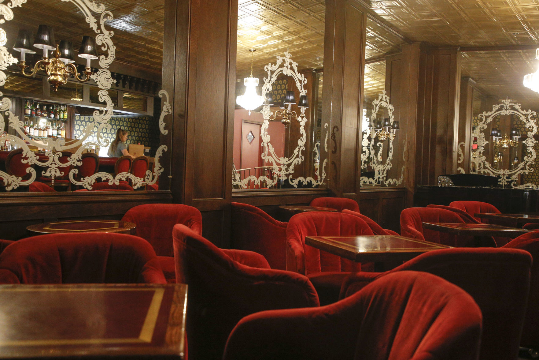 Celebrity Restaurant